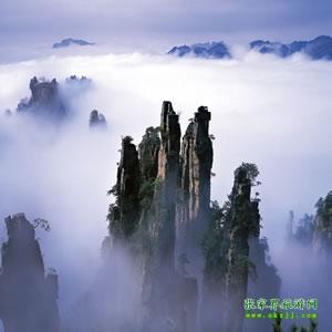 暑期夏令營(yíng)湘西精華旅游線路：長(zhǎng)沙、韶山、張家界、鳳凰純玩8日游